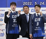 KCC, 거물 이승현·허웅 동시 영입.. 프로농구 우승 노린다