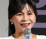 연극 '햄릿' 출연하는 배우 길해연