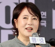 [오마이포토] '햄릿' 김성녀, 벅찬 순간