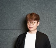 '카시오페아' 감독 "안성기 선배님 배우로서 많이 내려 놔..자유로워졌다" [인터뷰①]
