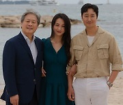 박찬욱 '헤어질 결심' 칸 공개작 중 최고평점