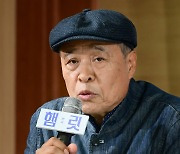 [포토] 연극 '햄릿'의 손진책 연출가