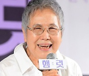 [TD포토] 박정자 '젊은 친구들과 작업 좋아'