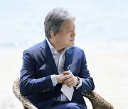 [칸리포트]박찬욱 "내 영화는 '로맨스', 어른이라 아는 어른 이야기"(종합)