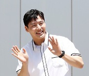 강하늘, 여심 무장해제 미소