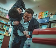'범죄도시2' 450만 돌파.. 코로나19 이후 최다관객 韓 영화