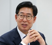 양승조 민주당 후보 "충청권 지방은행 설립할 것"
