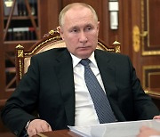 푸틴 "국제경제체제서 러시아 축출, 비현실적이고 불가능해"