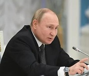 푸틴 "국제경제체제서 러 축출하는 것 불가능..근시안적 정책"