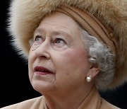 Britain-Queen's Style