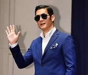 [TEN 포토] 박준형 '내가 자동차 박사'