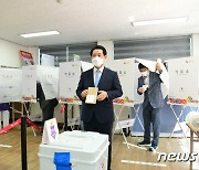 김영록 민주당 전남지사 후보, 사전투표