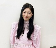 ''불금'엔 역시 수지" 사랑하지 않을 수 없는 '러블리 미모'