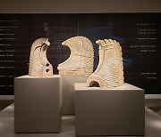 美 스미스소니언 박물관에서 '한국의 치미' 특별전