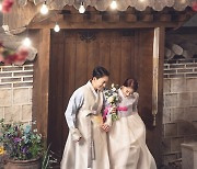 유키스 훈, 웨딩화보 공개..♥황지선과 로맨틱한 선남선녀 케미