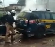 최루 가스 가득한 트렁크에 갇혀 질식사..발버둥 치는데 꾹 누른 브라질 경찰