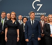 G7 "2035년까지 전력 탈탄소화 하겠다..석탄발전 폐쇄할 것"