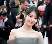 [지금 칸에선] '브로커' 아이유 "욕 대사, 내가 채워서 배우에게 줬다"