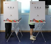 경기 지방선거 사전투표 둘째 날 오전 11시 12.29%..전국 세 번째로 낮아