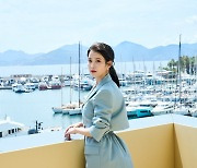 '브로커' 아이유 "거친 욕설 연기 처음..연구하면서 연습했죠"