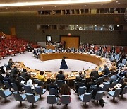 한·미·일 외교장관, 유엔 안보리 대북제재 결의 불발에 "깊은 유감"