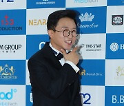 박성광, 불륜 폭행 일삼은 '애로부부' 개그맨과 친분 해명 "친한 사이 아냐"
