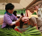 [강릉단오제] 잔치에 신나는 공연은 기본, 오랜만에 축구정기전까지