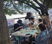 '밀양강 문화예술의 거리전' 성황