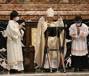 [속보] 교황, 유흥식 대주교 추기경 임명..한국 성직자 중 네번째