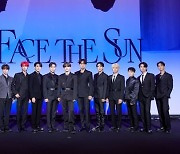 세븐틴, 정규 4집 182만 장 팔았다..글로벌 차트 강타