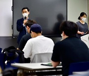 '2022 대전·충청권 공공기관 합동 채용 설명회' 첫날 열기 후끈