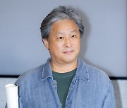 박찬욱 감독,'자랑스러운 칸 감독상' [사진]