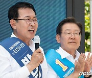 박남춘 "미워도 다시 한번"vs 유정복 "거짓·무능·불통 심판"