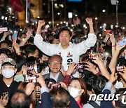 공식 선거운동 마지막날 총력 유세 펼치는 오세훈 국민의힘 서울시장 후보