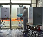 지방선거 D-1, 투표소 방역 꼼꼼히