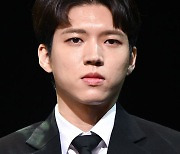 남우현,'엄근진' [사진]