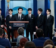 BTS  "아시아계 증오범죄 근절돼야"..백악관에서 바이든 면담