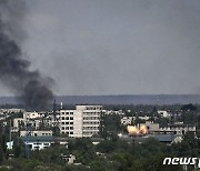 루한스크 주지사 "러軍, 세베로도네츠크 90% 파괴..거의 장악"