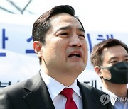 "완주하겠다" 강용석, 경기도지사 득표율 1%대 '망신'