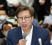 소감 밝히는 박형준 부산시장 후보