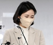 경찰, '김혜경 법인카드 의혹' 초밥집 등 129곳 압수수색