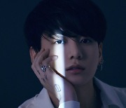 방탄소년단 정국, 감동을 부르는 미모 '명작 비주얼'