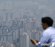 文정부서 두 배 벌어진 집값 격차..尹정부서 더 심화하나[집값양극화]②