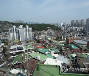 신반포4차 재건축조합, 신속통합기획 참여 철회..자체 사업 추진