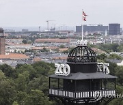 DENMARK ZOO TOWER