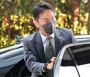 [뉴스AS] '이복현 금감원'을 바라보는 엇갈린 시선