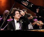 [Newsmaker] South Korean pianist Lim Yun-chan becomes the youngest winner of Van Cliburn Int'l Piano Competition