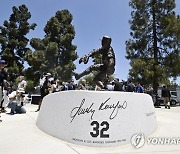 Dodgers Koufax Statue Baseball