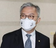 민주, '성희롱 발언' 최강욱 당원 자격정지 6개월