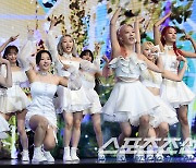 [포토] 이달의 소녀 '완벽한 퍼포먼스'